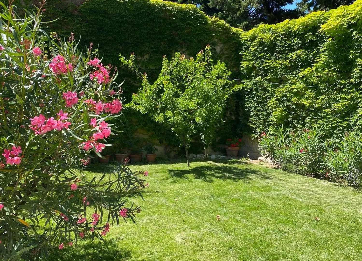 Petite Maison En Drome Provencale Tulette 0*,  França